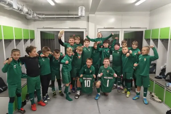 Wisła Annopol rozgromiła Sygnał Chodel 10:1 w meczu młodzików
