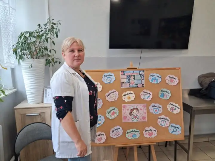 Uczniowie z Zakrzówka poznali pracę pielęgniarki