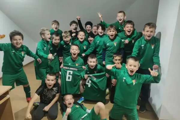 Młodzik wygrywa 6:4 z Polichną i kończy jesień jako wicelider
