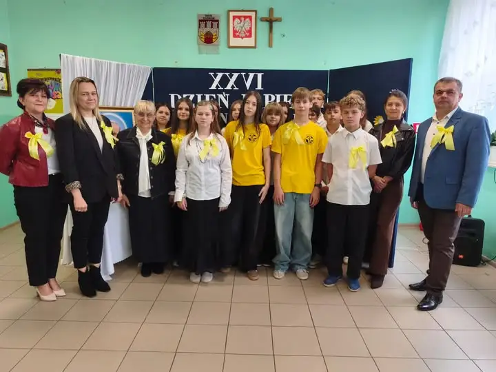 Apel ku czci św. Jana Pawła II w PSP Zakrzówek